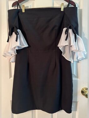 INA L Evening Spec Occasion Date Nite
B/W Off Shoulder Midi Dress Ruffle Sleeves